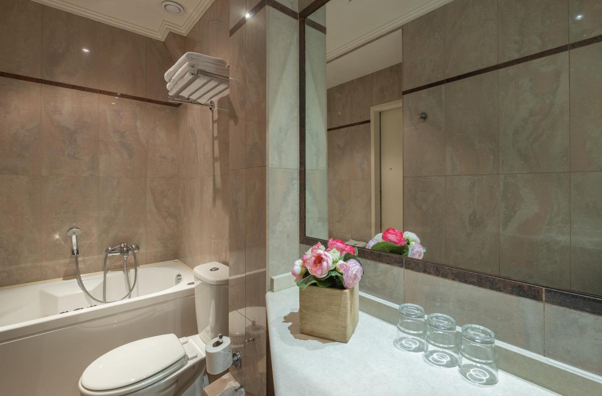 Hotel London Párizs Kültér fotó